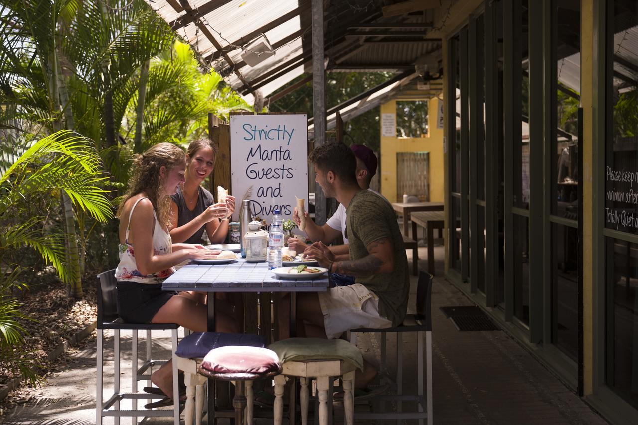 Manta Lodge & Scuba Centre Point Lookout Buitenkant foto